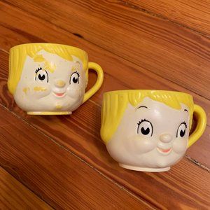 Vintage Campbells Kid Plastic Soup Mug Dolly Dingle Pair Cup